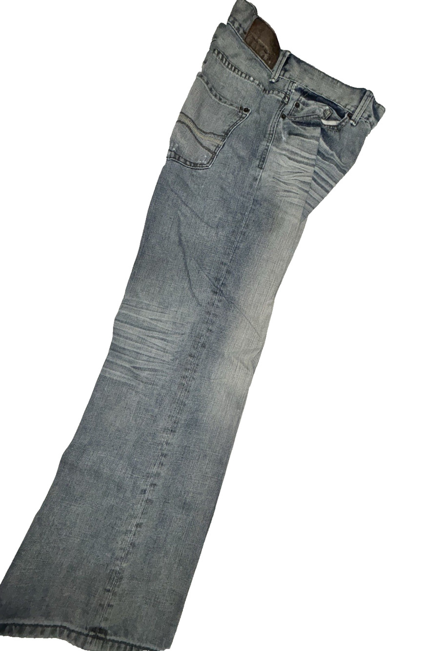 Express Jeans Mens 34x32 Blake Loose Fit Bootcut 100% Cotton Blue Denim